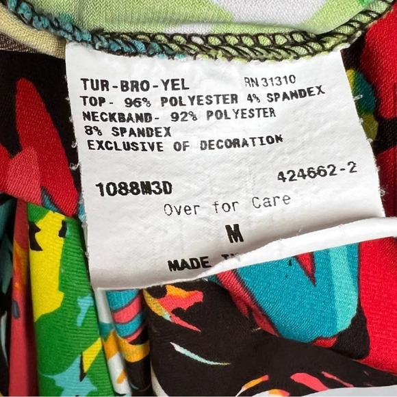 A. BYER crochet sleeveless top multicolor watercolor print - size Medium - Picture 3 of 11